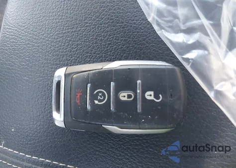 2024 Ram 1500 Big Horn 4X4 5'7 Box из США, поврежденный, VIN 1C6RRFFG9RN189730